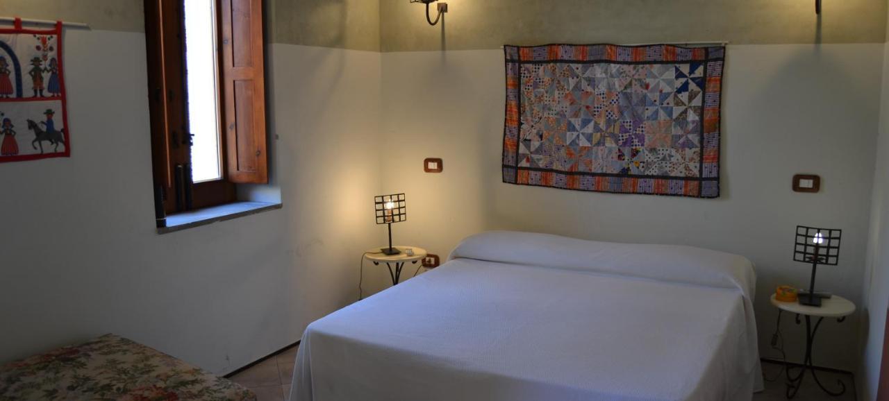 Bioagriturismo Antica Sena Milici ภายนอก รูปภาพ