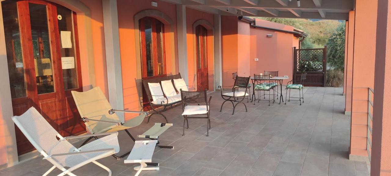 Bioagriturismo Antica Sena Milici ภายนอก รูปภาพ