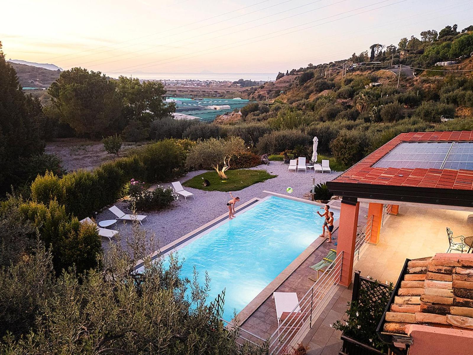 Bioagriturismo Antica Sena Milici ภายนอก รูปภาพ