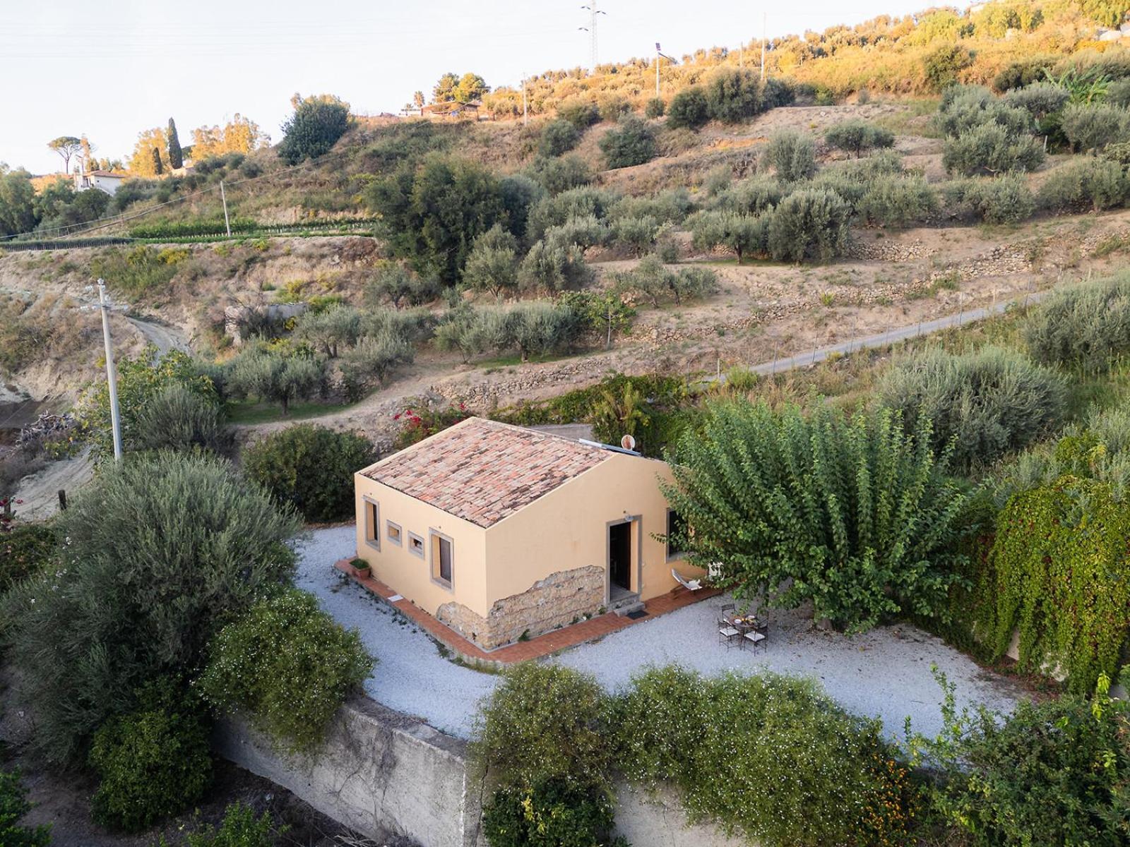 Bioagriturismo Antica Sena Milici ภายนอก รูปภาพ